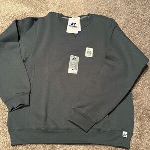 NWT Men’s Russell Sweatshirt